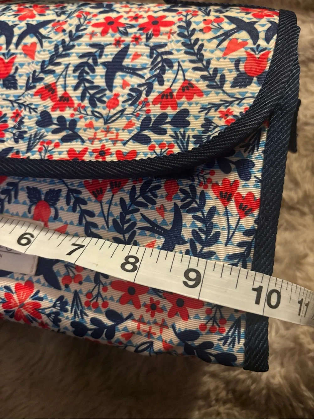 Primrose Hill Floral Foldable Makeup Organizer Bag in Cream, Navy & Coral